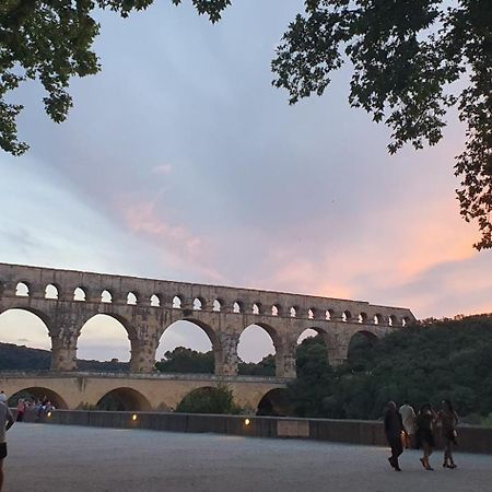 Bed and Breakfast Aux Berges Du Pont Du Gard Vers-Pont-du-Gard Exterior foto