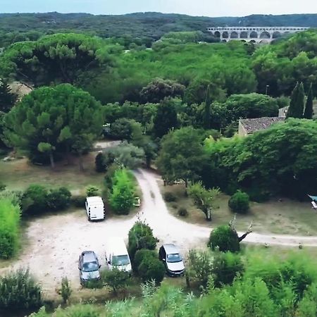 Bed and Breakfast Aux Berges Du Pont Du Gard Vers-Pont-du-Gard Exterior foto