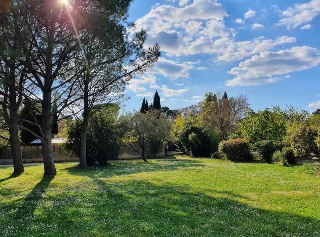 Bed and Breakfast Aux Berges Du Pont Du Gard Vers-Pont-du-Gard Exterior foto