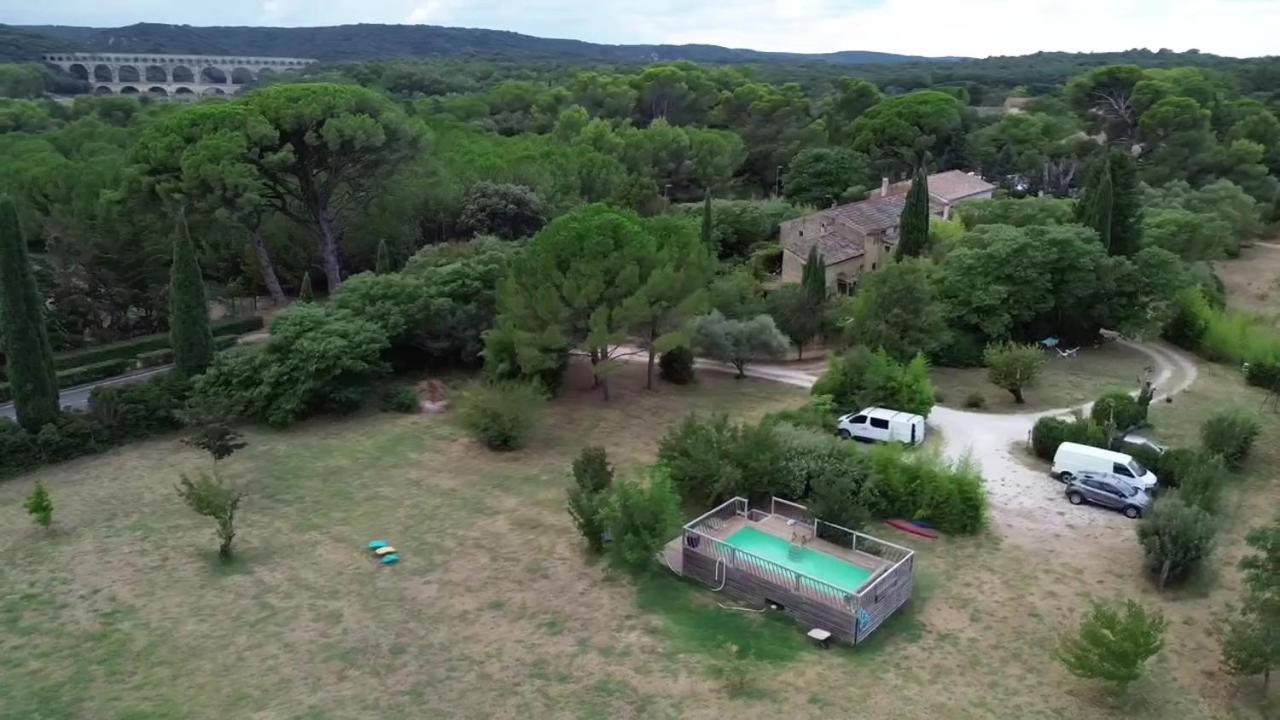 Bed and Breakfast Aux Berges Du Pont Du Gard Vers-Pont-du-Gard Exterior foto