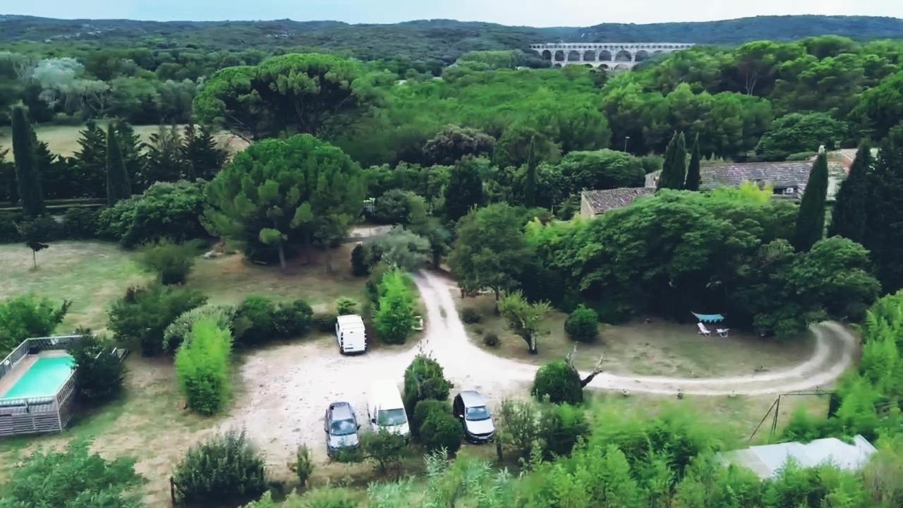 Bed and Breakfast Aux Berges Du Pont Du Gard Vers-Pont-du-Gard Exterior foto